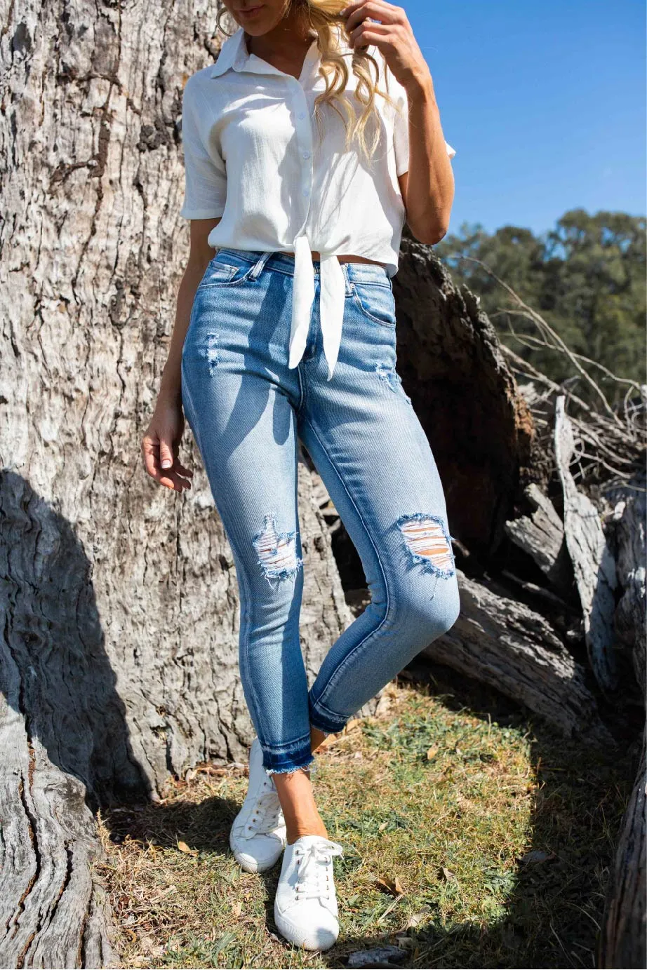 High Waist torn washed jeans