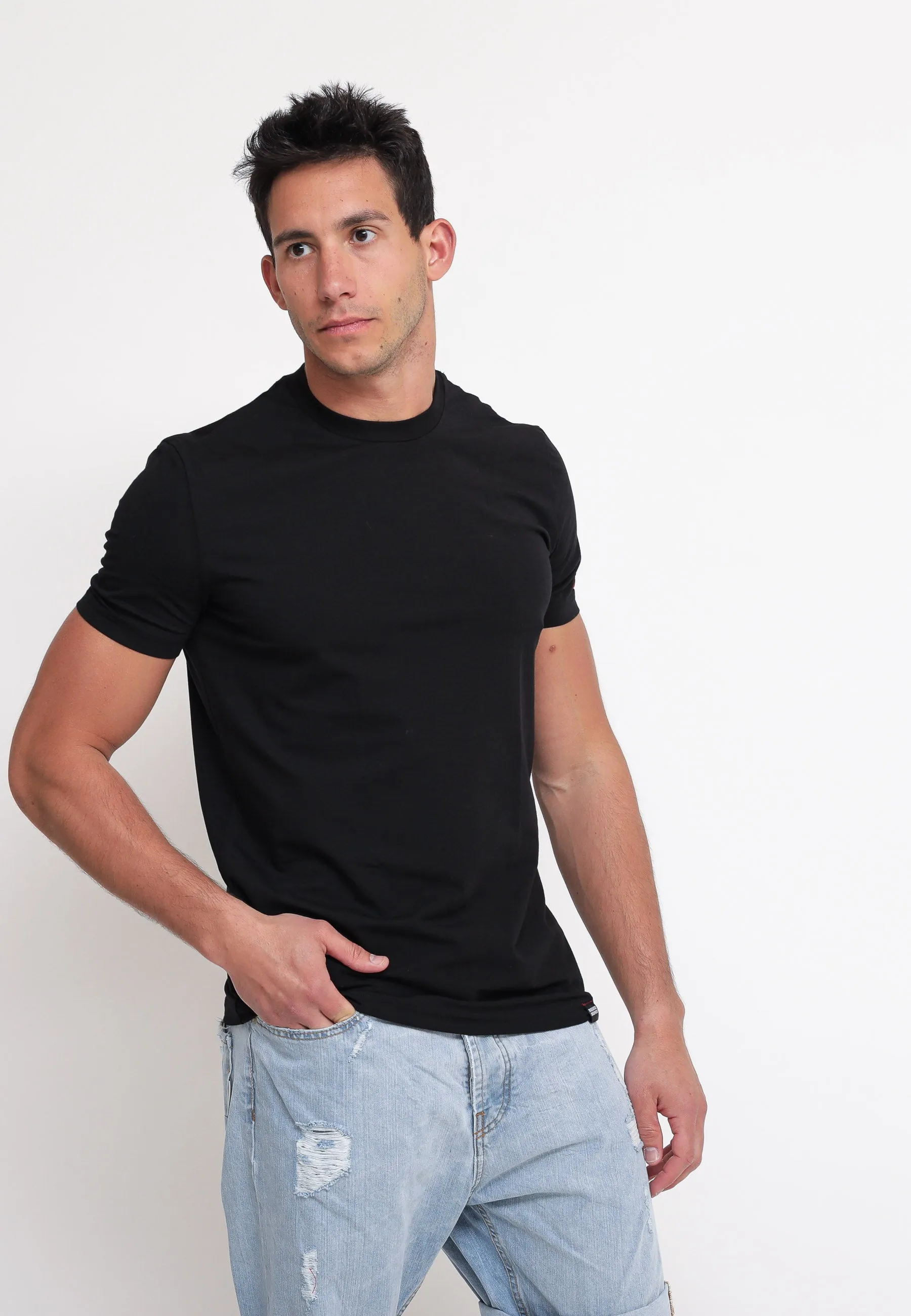 Round Neck T-Shirt - Black/Logo