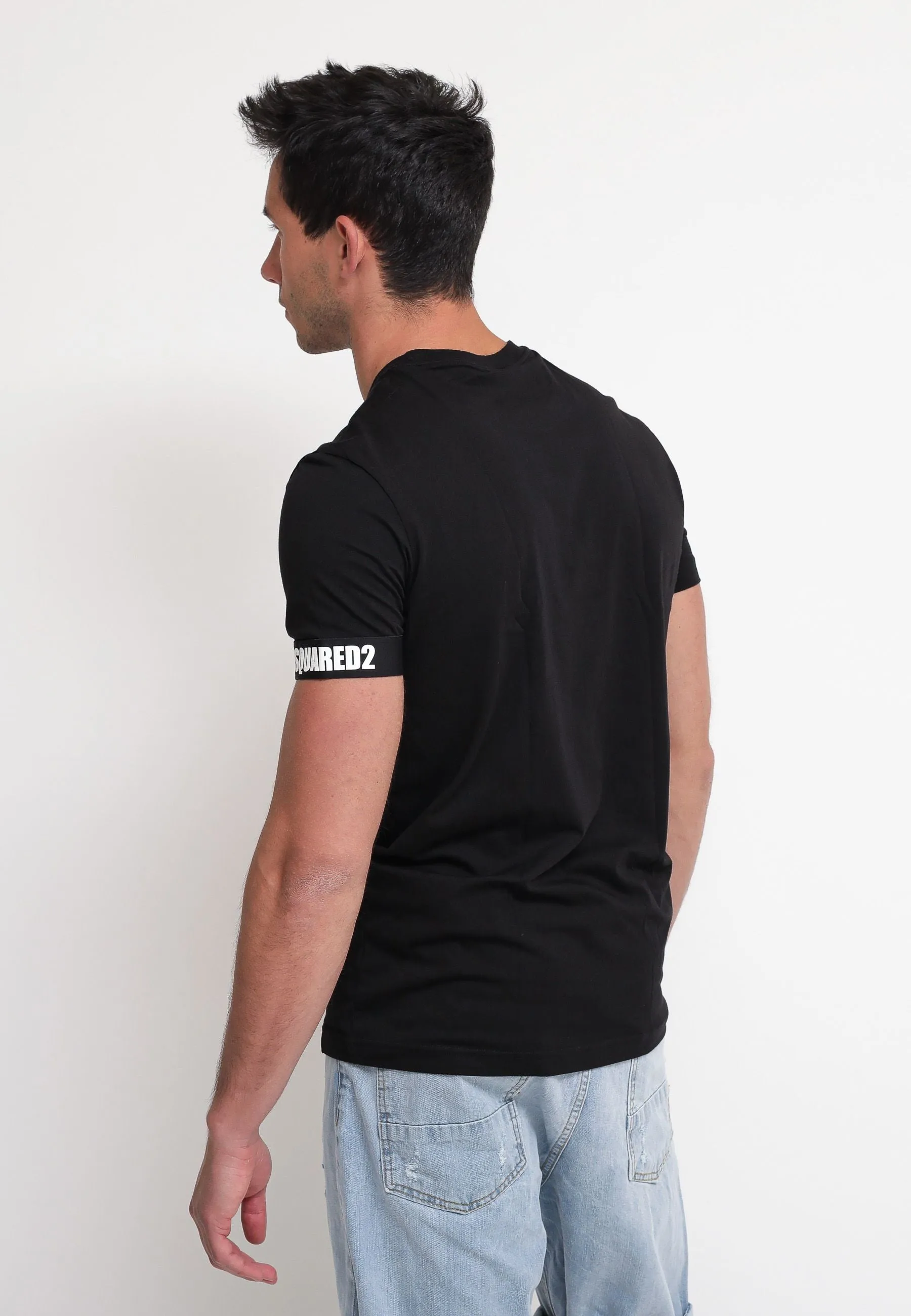 Round Neck T-Shirt - Black/Logo